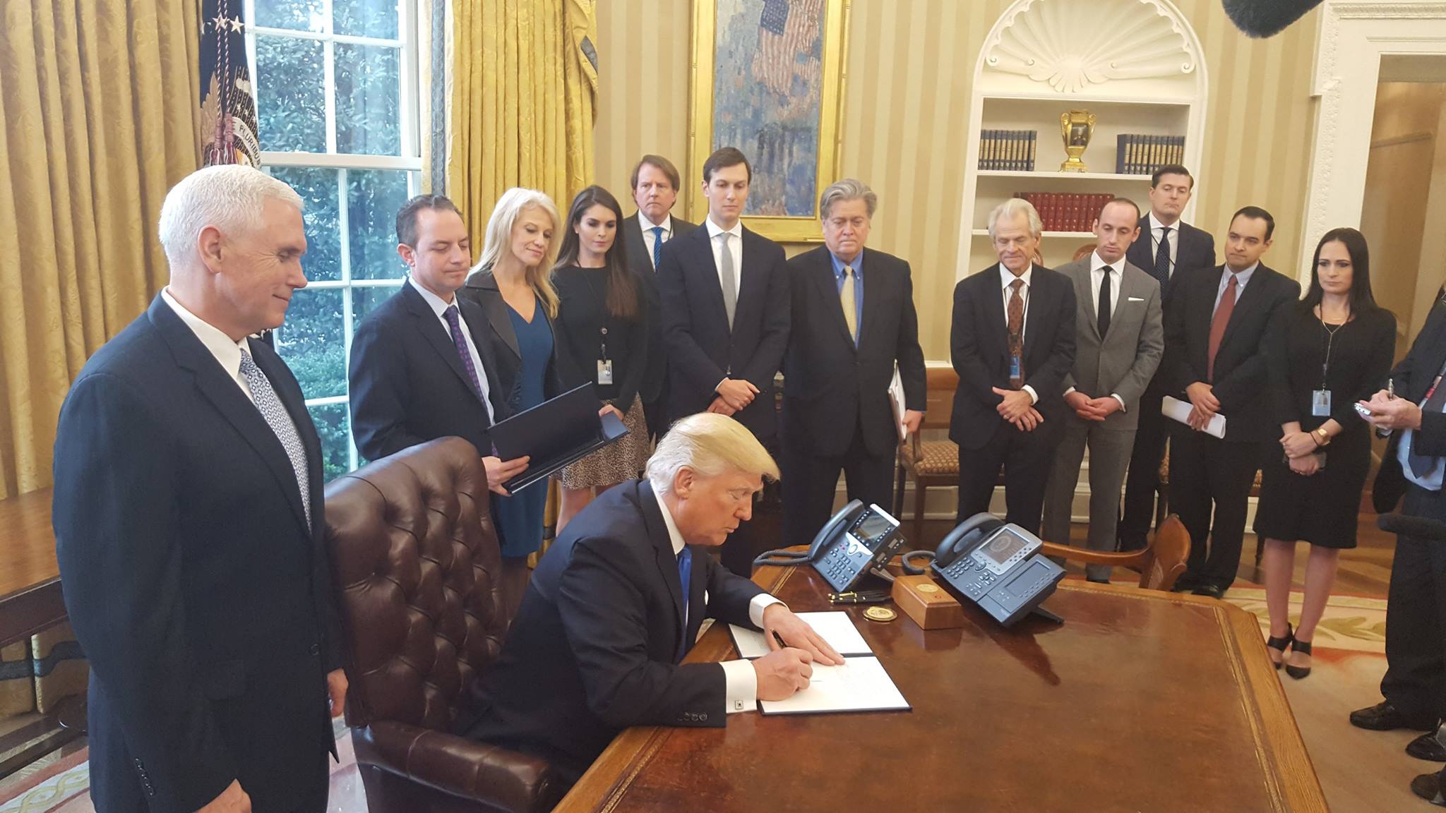 President Trump Signs Executive Order Granting Asylum To Gamers